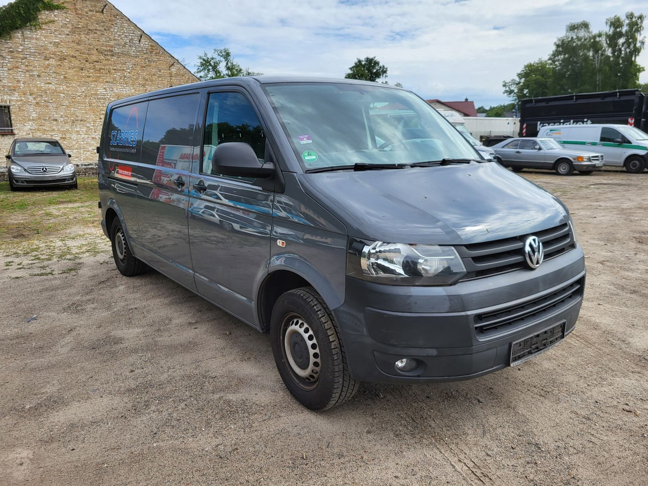 VOLKSWAGEN T5 Typ 7J0 - Furgón: foto 2 VOLKSWAGEN T5 Typ 7J0 - Furgón: foto 2