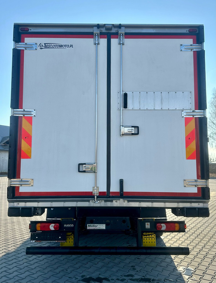 IVECO EUROCARGO 160-280 / CHŁODNIA / 6.1 M DŁUGOŚCI / 15 EUROPALET / AUTOMAT / SYPIALKA / NISKI PRZEBIEG / 16 TON DMC / CARRIER SPALINOWO - ELEKTRYCZNY / 2018 ROK - Frigorífico camión: foto 3 IVECO EUROCARGO 160-280 / CHŁODNIA / 6.1 M DŁUGOŚCI / 15 EUROPALET / AUTOMAT / SYPIALKA / NISKI PRZEBIEG / 16 TON DMC / CARRIER SPALINOWO - ELEKTRYCZNY / 2018 ROK - Frigorífico camión: foto 3