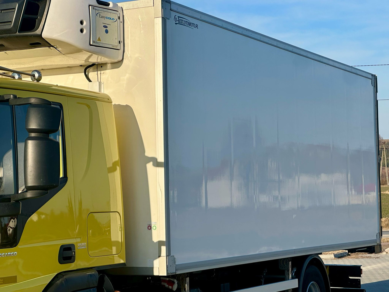 Frigorífico camión IVECO EUROCARGO 160-280 / CHŁODNIA / 6.1 M DŁUGOŚCI / 15 EUROPALET / AUTOMAT / SYPIALKA / NISKI PRZEBIEG / 16 TON DMC / CARRIER SPALINOWO - ELEKTRYCZNY / 2018 ROK: foto 15