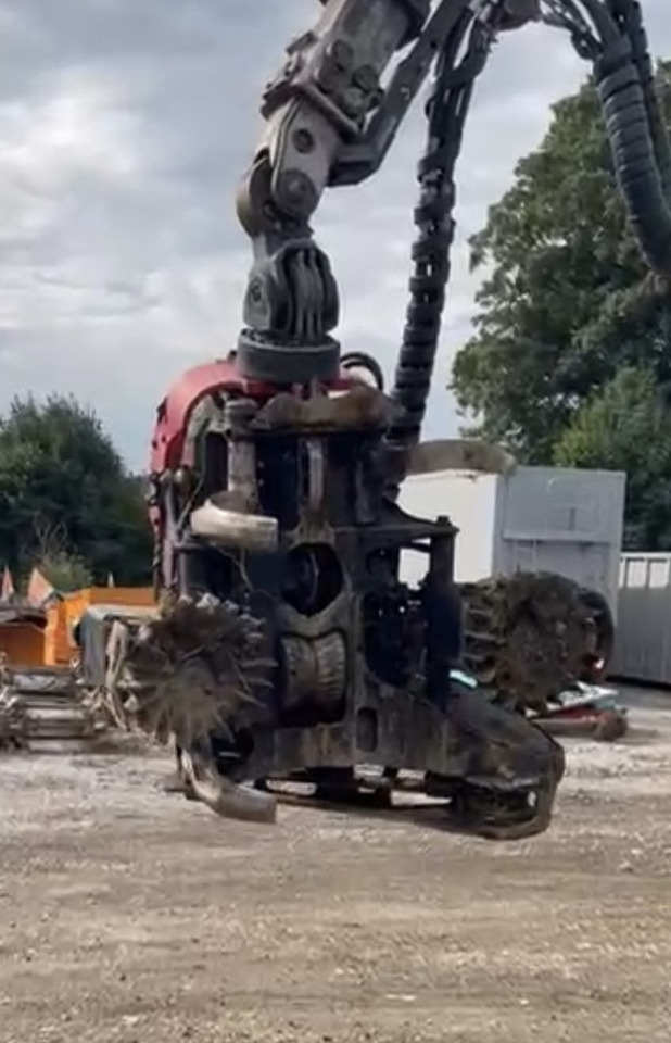 KOMATSU 911.5 / GŁOWICA C93 / CIĄGNIK LEŚNY / SERWISOWANY - Procesadora forestal: foto 3 KOMATSU 911.5 / GŁOWICA C93 / CIĄGNIK LEŚNY / SERWISOWANY - Procesadora forestal: foto 3