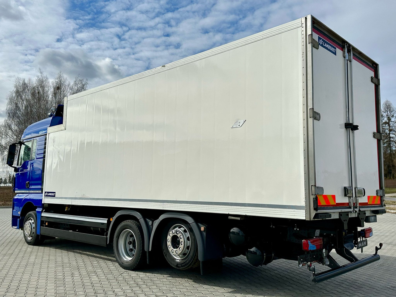 MAN TGX 26.420 / CHŁODNIA / LAMBERET / 18 EUROPALET / 6x2 / 2017 ROK / SYPIALKA - Frigorífico camión: foto 5 MAN TGX 26.420 / CHŁODNIA / LAMBERET / 18 EUROPALET / 6x2 / 2017 ROK / SYPIALKA - Frigorífico camión: foto 5