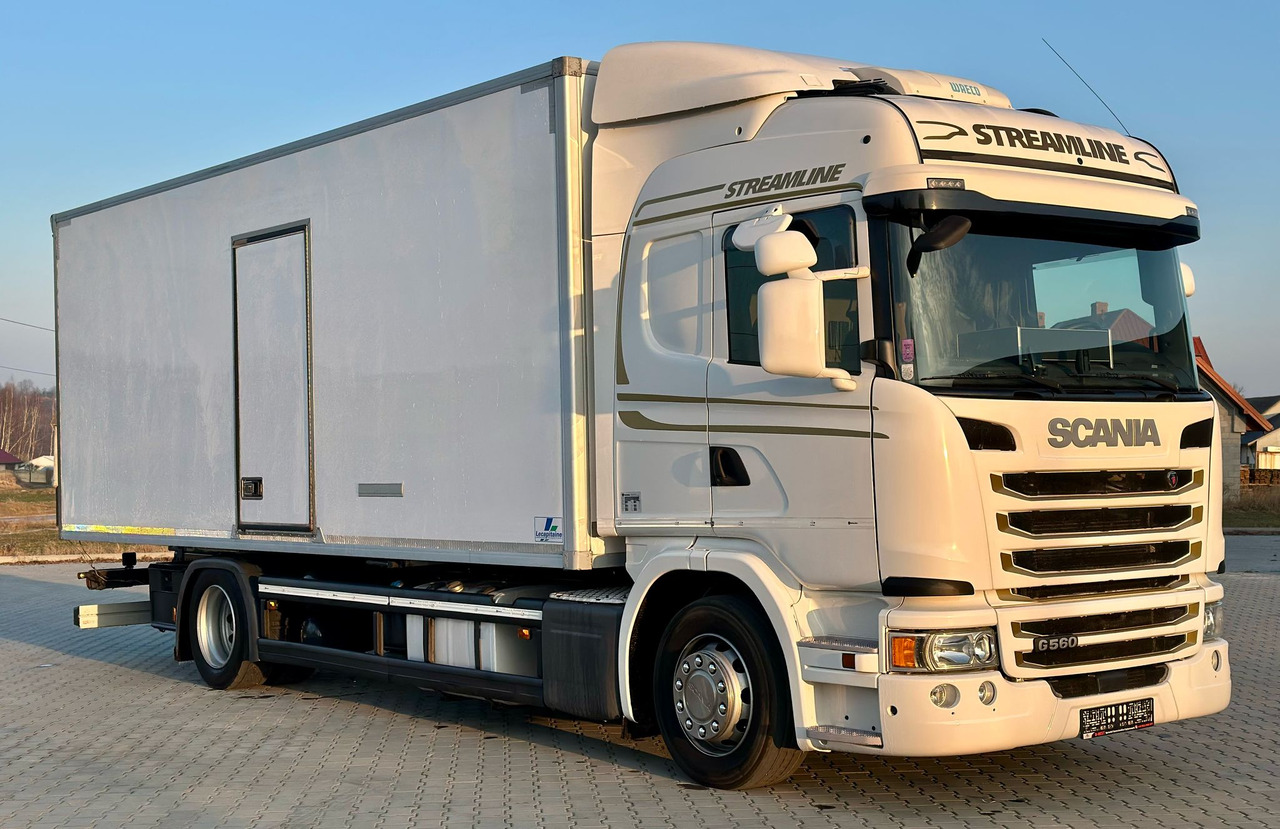 SCANIA G360 / IZOTERMA / 6.8 M DŁUGOŚCI / AUTOMAT / CAŁA NA PODUSZKACH / KLIMA POSTOJOWA / ELEKTRYCZNA ROLETA TYŁ / SYPIALKA - Isotérmico camión: foto 1 SCANIA G360 / IZOTERMA / 6.8 M DŁUGOŚCI / AUTOMAT / CAŁA NA PODUSZKACH / KLIMA POSTOJOWA / ELEKTRYCZNA ROLETA TYŁ / SYPIALKA - Isotérmico camión: foto 1