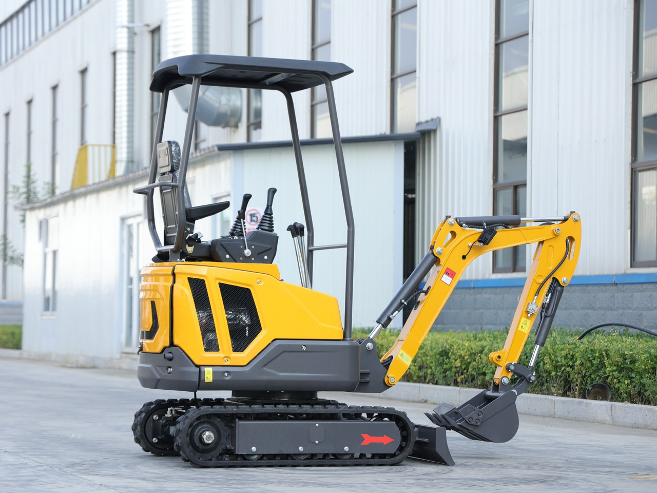 KUBOTA Diesel Mini excavator 1.6 Ton - Müller Machinery MB 16 - SH - Miniexcavadora: foto 4 KUBOTA Diesel Mini excavator 1.6 Ton - Müller Machinery MB 16 - SH - Miniexcavadora: foto 4