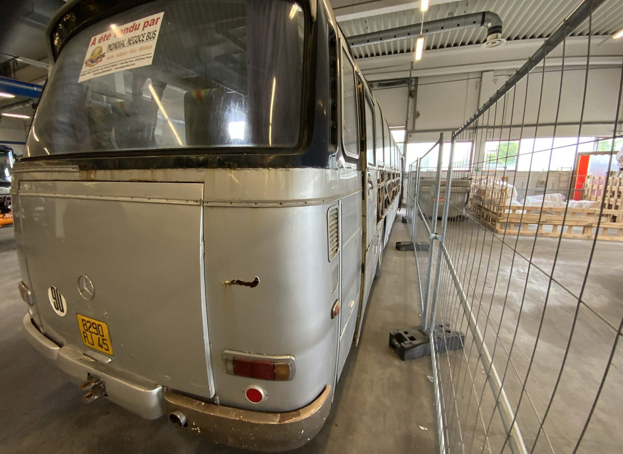 Mercedes-Benz O 302 - Autobús: foto 4 Mercedes-Benz O 302 - Autobús: foto 4