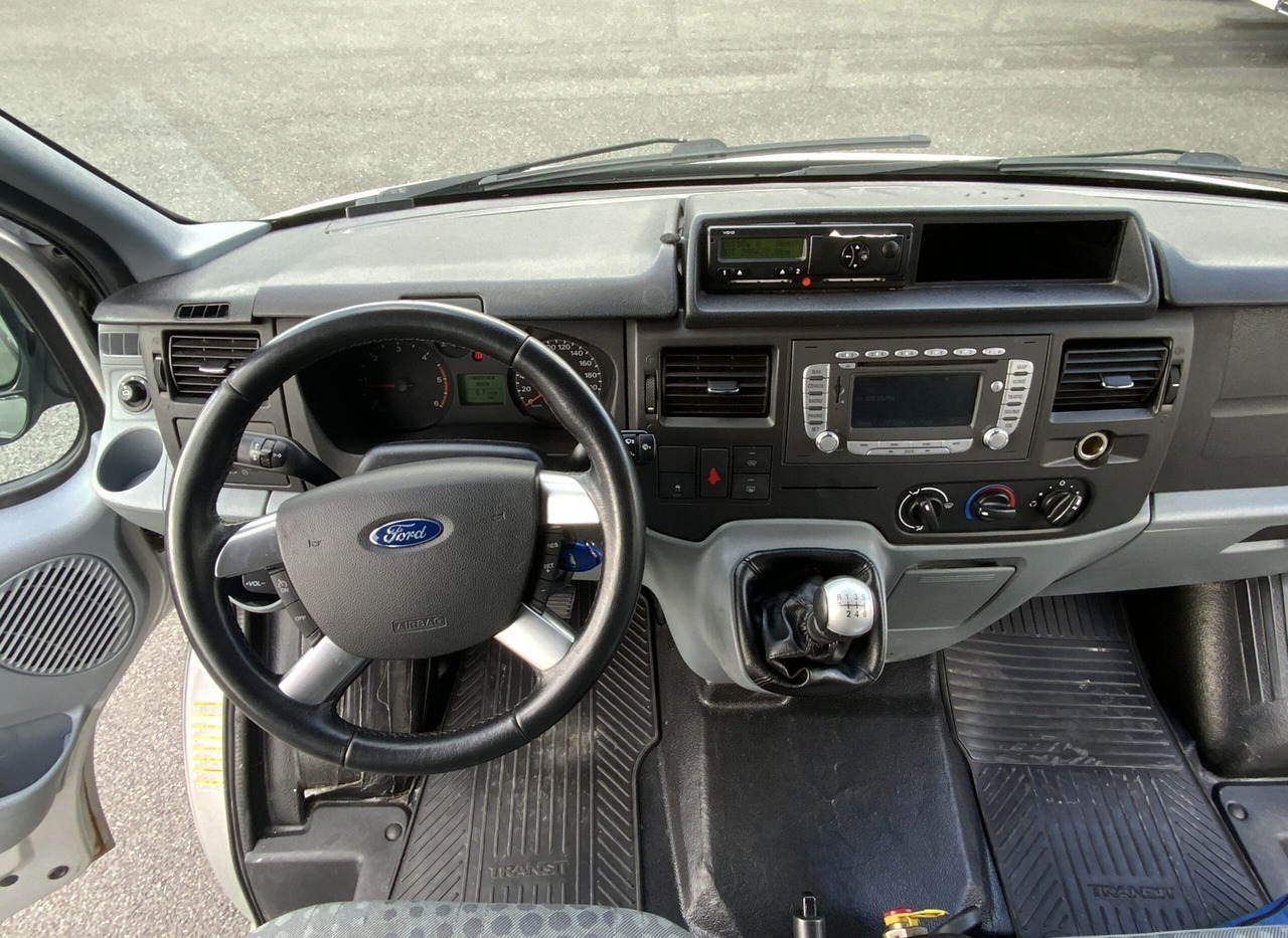 Foto del interior 1: Leasing financiero de Ford Transit leasing Ford Transit