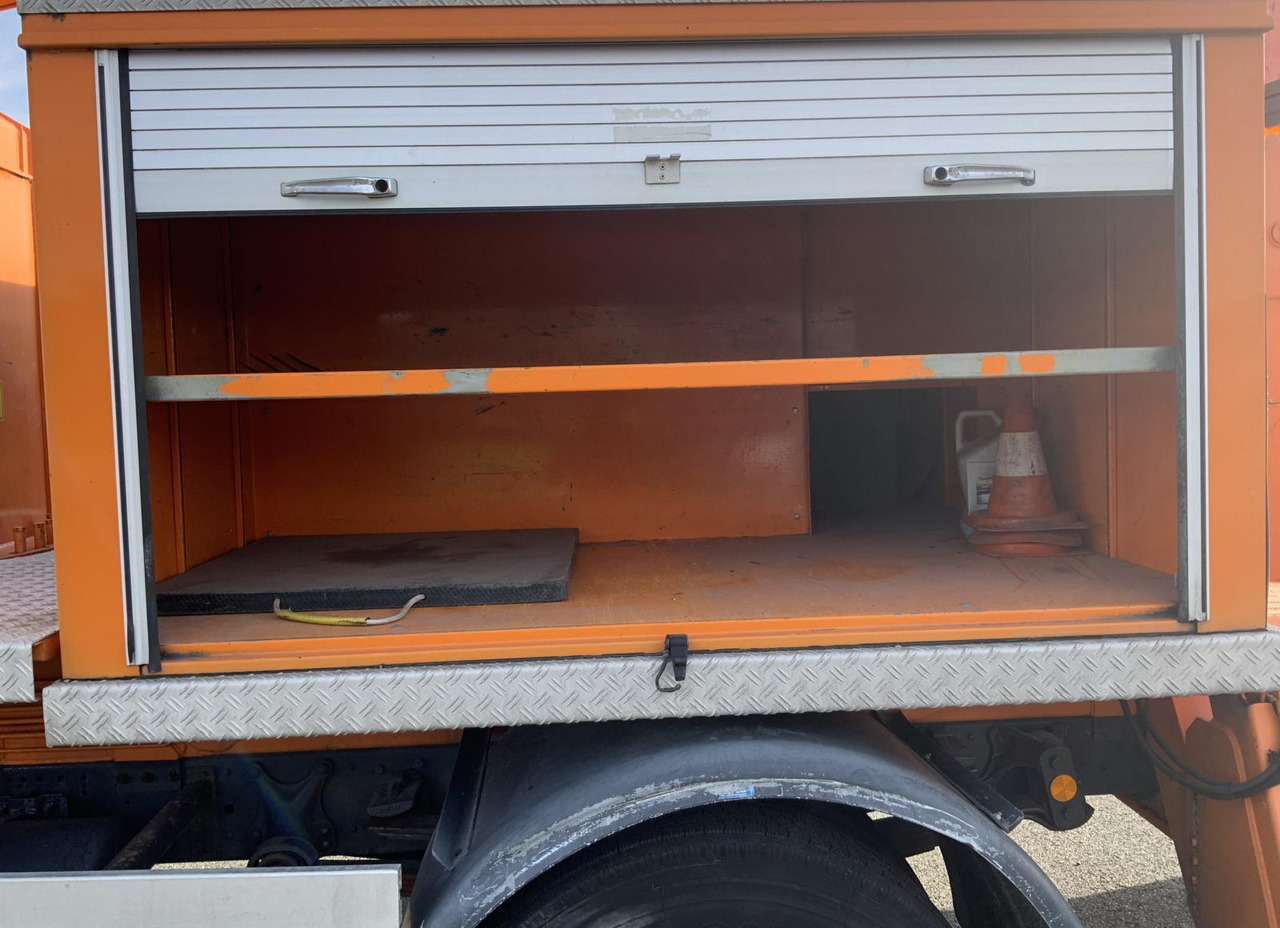 Camión con plataforma elevadora Mercedes-Benz 1117: foto 7