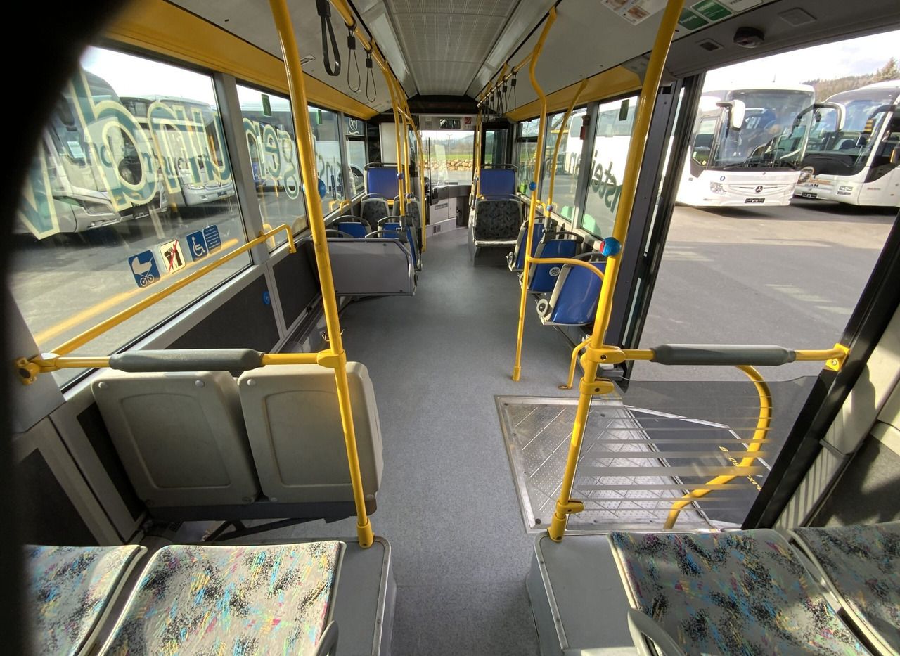 Foto del interior 1: Autobús urbano Mercedes-Benz O 530 Citaro CNG