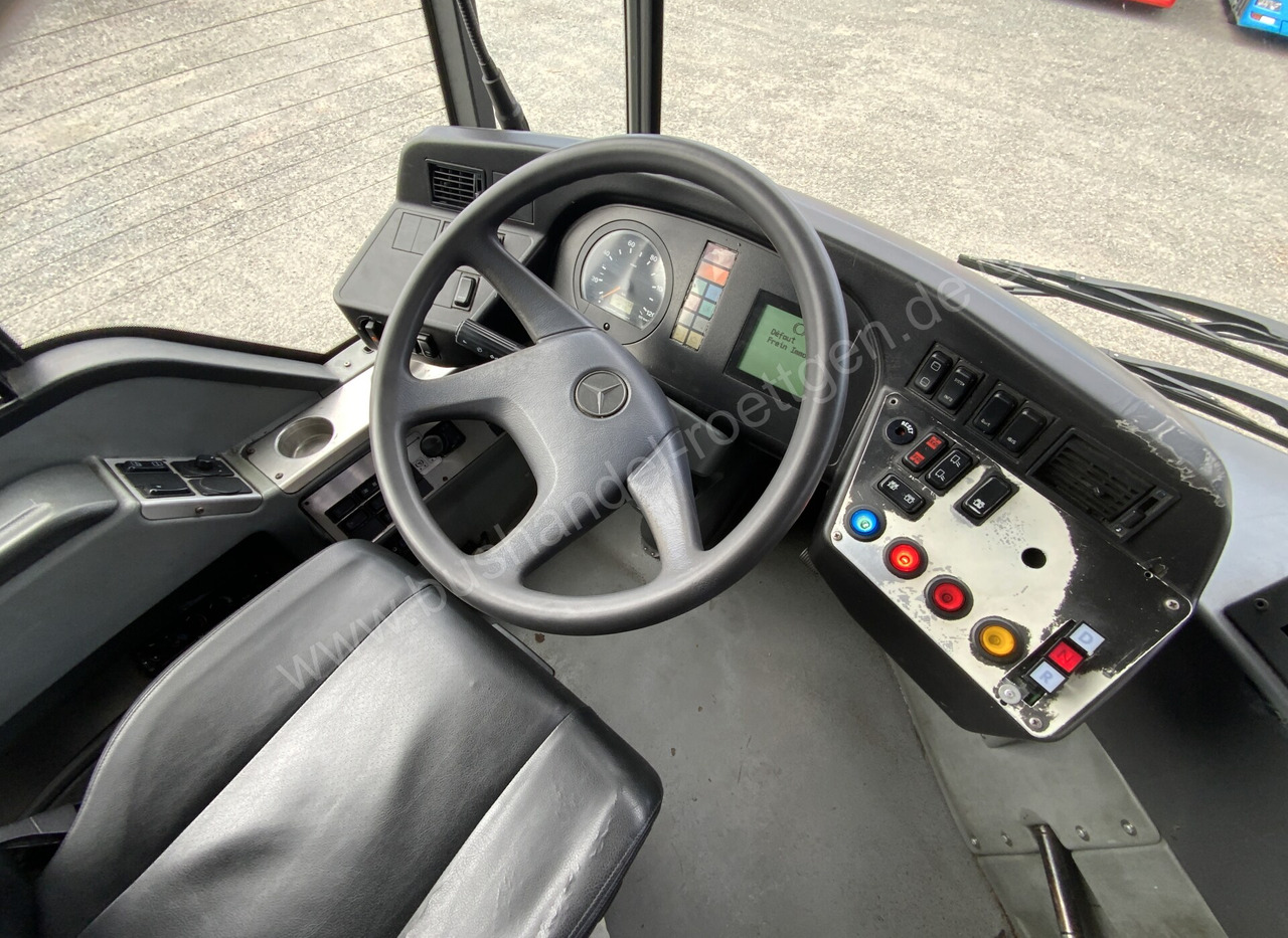 Foto del interior 1: Autobús articulado Mercedes-Benz O 530 G Citaro Foto del interior 1: Autobús articulado Mercedes-Benz O 530 G Citaro
