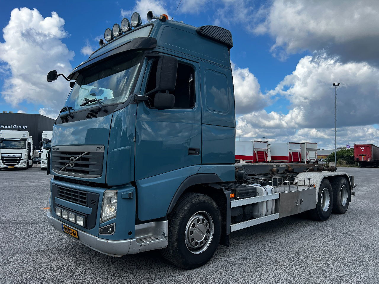 Volvo FH 460 Globe 6x2, NCH cable - Portacontenedore/ Intercambiable camión: foto 2 Volvo FH 460 Globe 6x2, NCH cable - Portacontenedore/ Intercambiable camión: foto 2