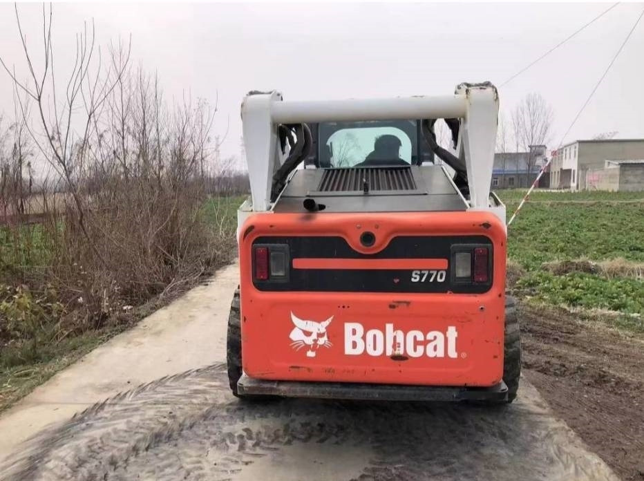 Bobcat S 770 - Minicargadora: foto 4 Bobcat S 770 - Minicargadora: foto 4