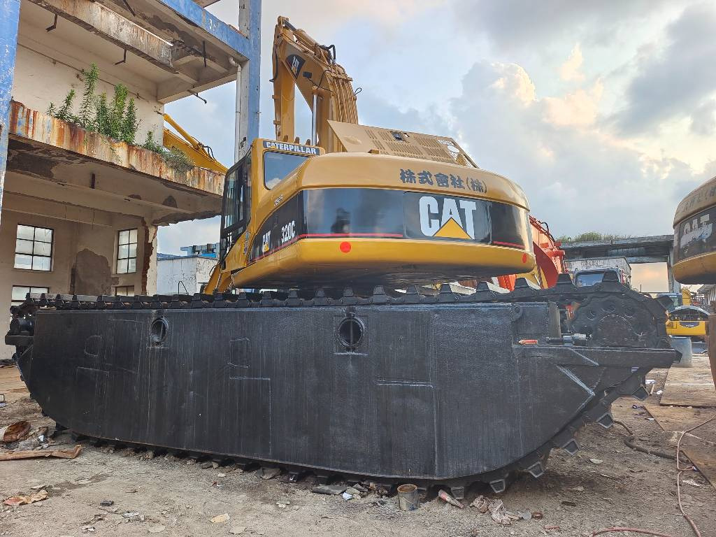 CAT 320 C - Excavadora anfibia: foto 4 CAT 320 C - Excavadora anfibia: foto 4