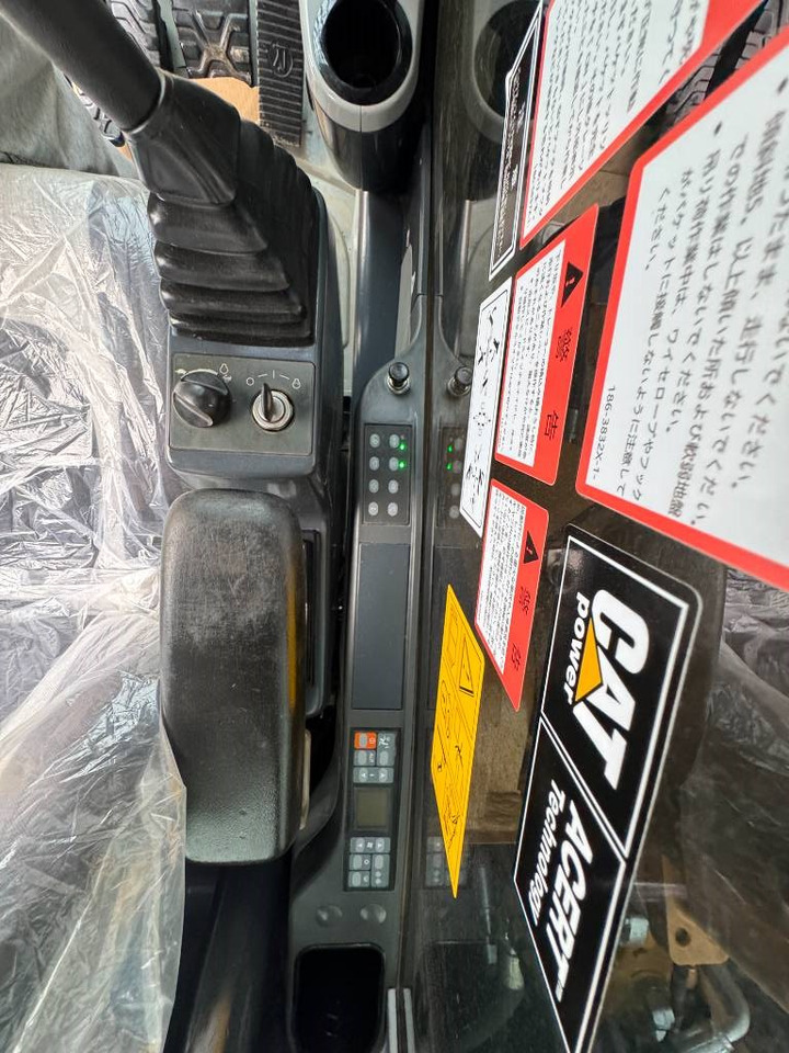 Excavadora de cadenas CAT 324 D L: foto 39