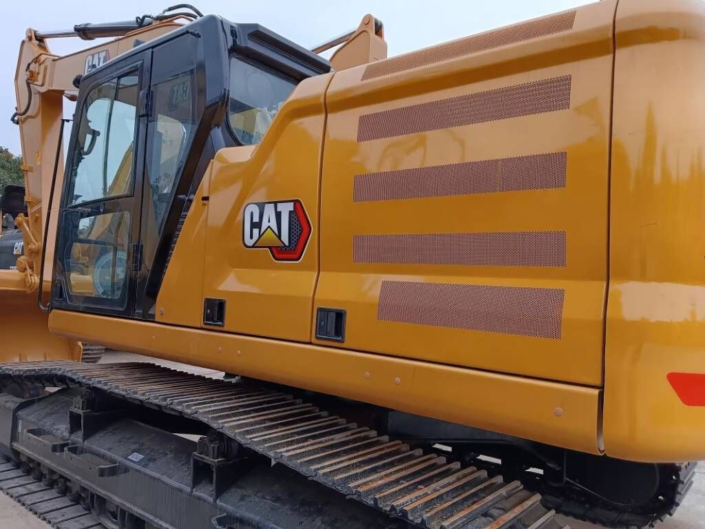 CAT 330GC Shanghai largest supplier - Excavadora de cadenas: foto 3 CAT 330GC Shanghai largest supplier - Excavadora de cadenas: foto 3