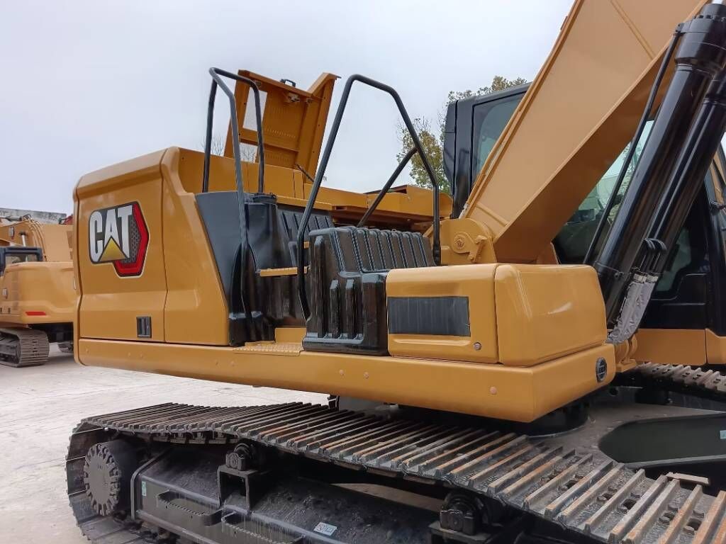 CAT 330GC Shanghai largest supplier - Excavadora de cadenas: foto 4 CAT 330GC Shanghai largest supplier - Excavadora de cadenas: foto 4