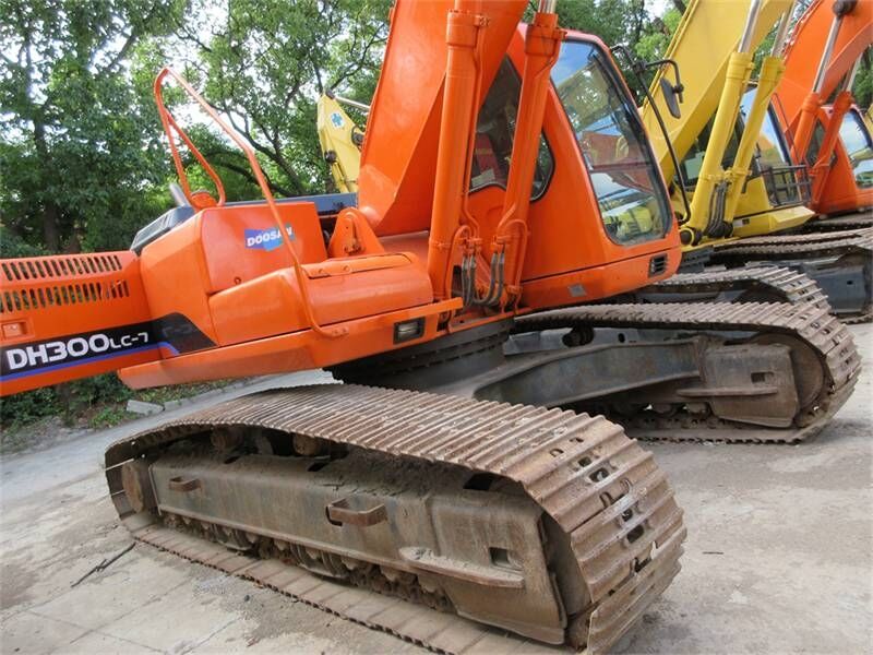 Doosan DH 300 LC Vaious brands and tonnages available - Excavadora de cadenas: foto 4 Doosan DH 300 LC Vaious brands and tonnages available - Excavadora de cadenas: foto 4