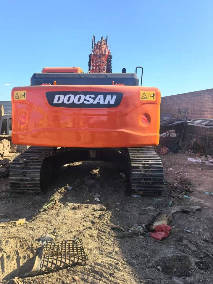 Doosan DX 225 LC - Excavadora de cadenas: foto 2 Doosan DX 225 LC - Excavadora de cadenas: foto 2