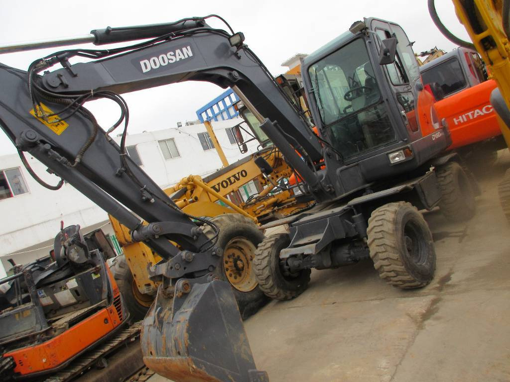 Hitachi ZX 30 U - Miniexcavadora: foto 5 Hitachi ZX 30 U - Miniexcavadora: foto 5