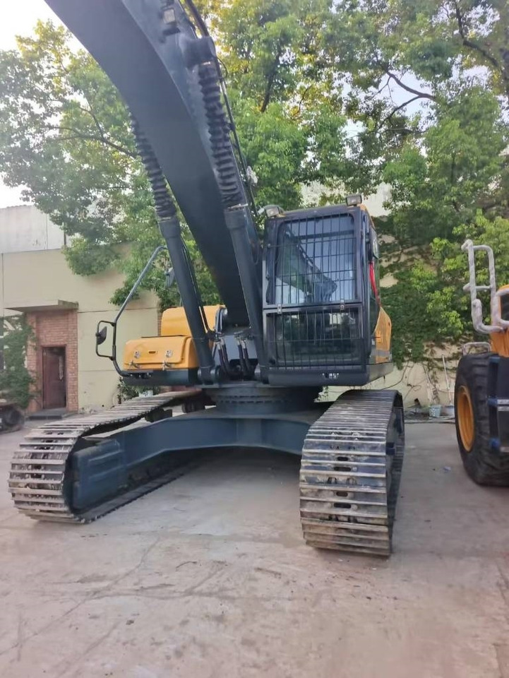 Hyundai 305 LC-9S - Excavadora de cadenas: foto 2 Hyundai 305 LC-9S - Excavadora de cadenas: foto 2