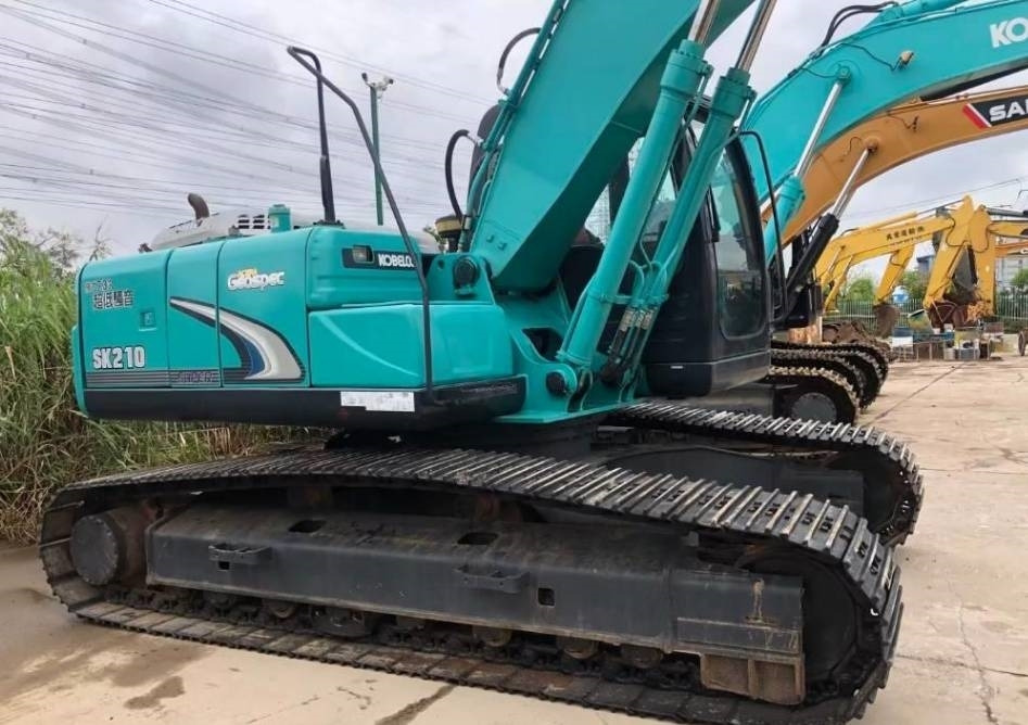 Excavadora de cadenas Kobelco SK 210: foto 6 Excavadora de cadenas Kobelco SK 210: foto 6