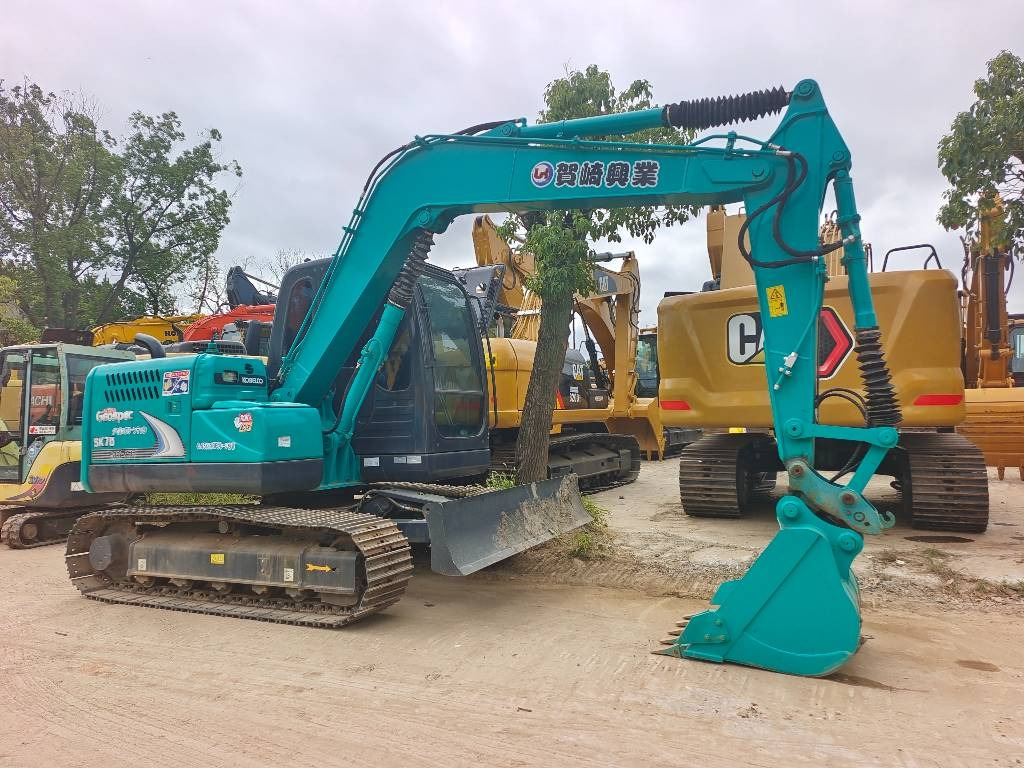 Kobelco SK 75 SR - Miniexcavadora: foto 1 Kobelco SK 75 SR - Miniexcavadora: foto 1