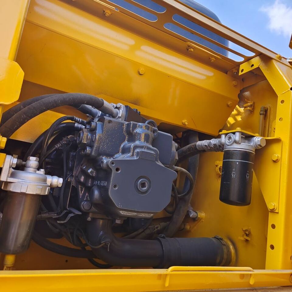 Komatsu PC 300 PC210 PC220 PC240 PC300 PC350 PC360 - Excavadora de cadenas: foto 3 Komatsu PC 300 PC210 PC220 PC240 PC300 PC350 PC360 - Excavadora de cadenas: foto 3