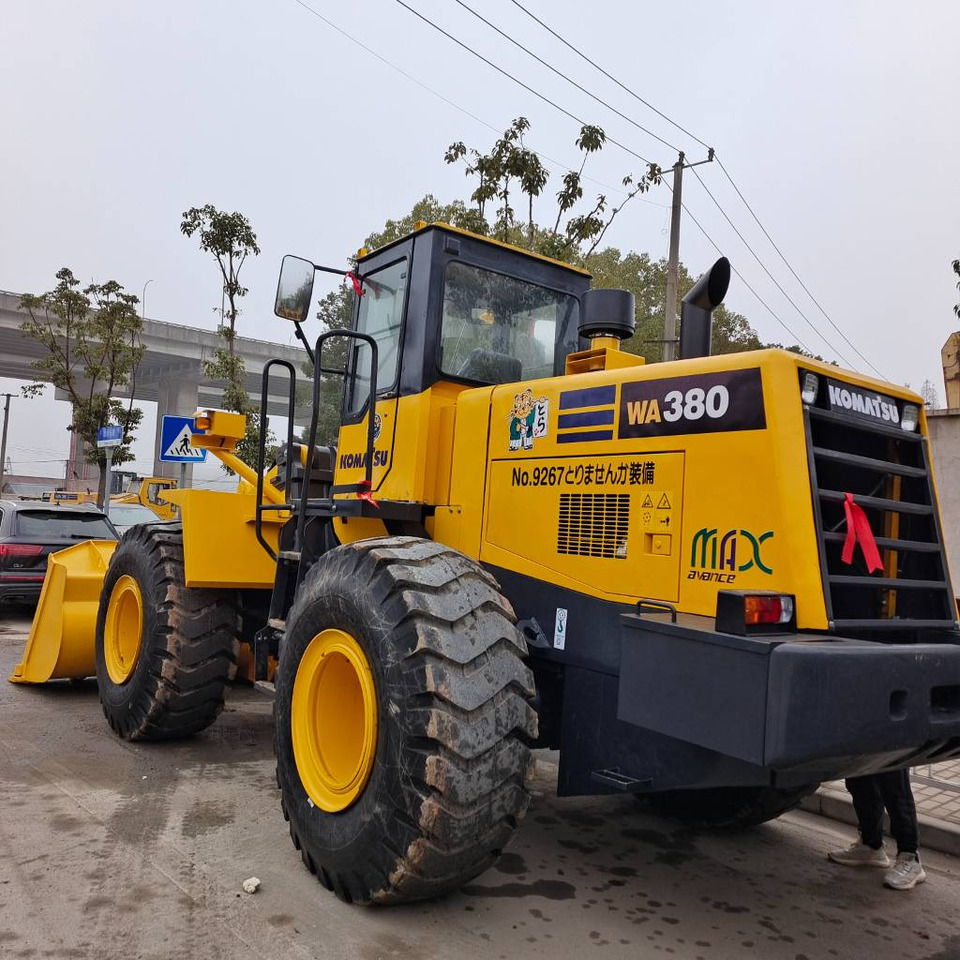 Komatsu WA 380-3 - Cargadora de ruedas: foto 1 Komatsu WA 380-3 - Cargadora de ruedas: foto 1