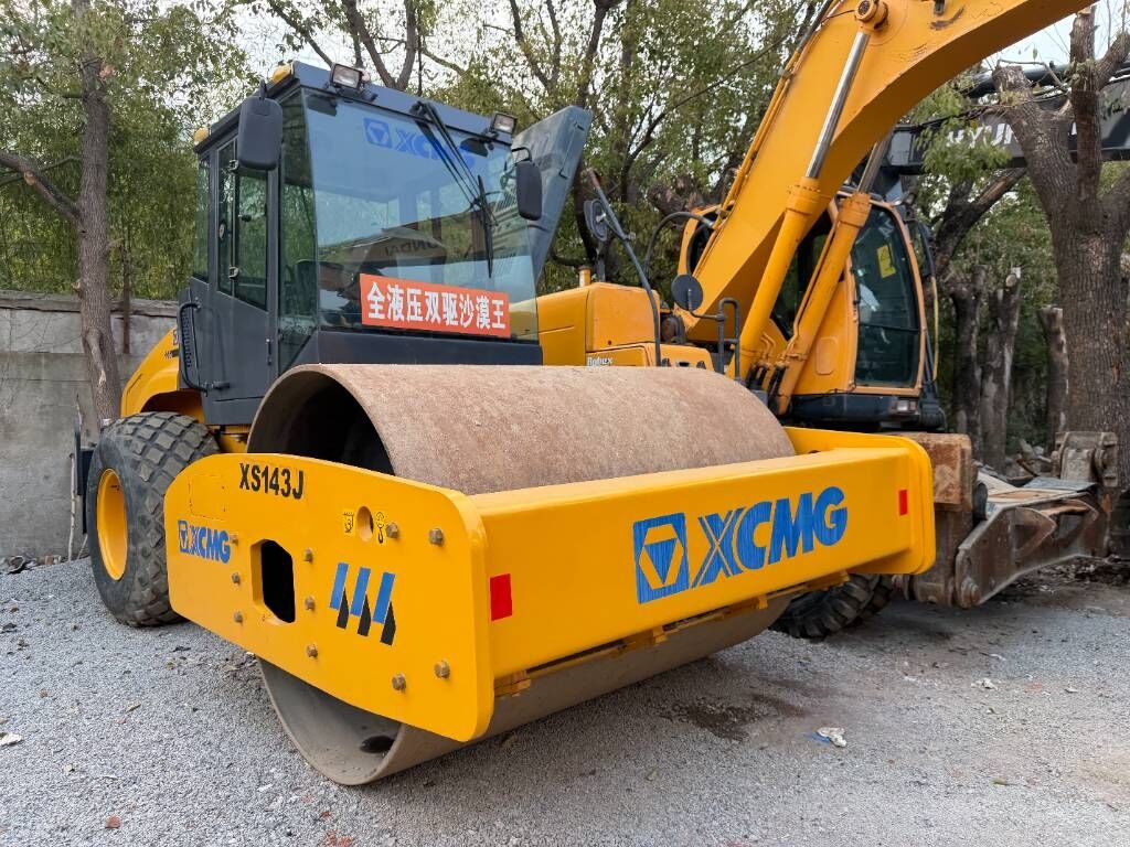 XCMG XS 143J Shanghai largest supplier - Compactador: foto 3 XCMG XS 143J Shanghai largest supplier - Compactador: foto 3