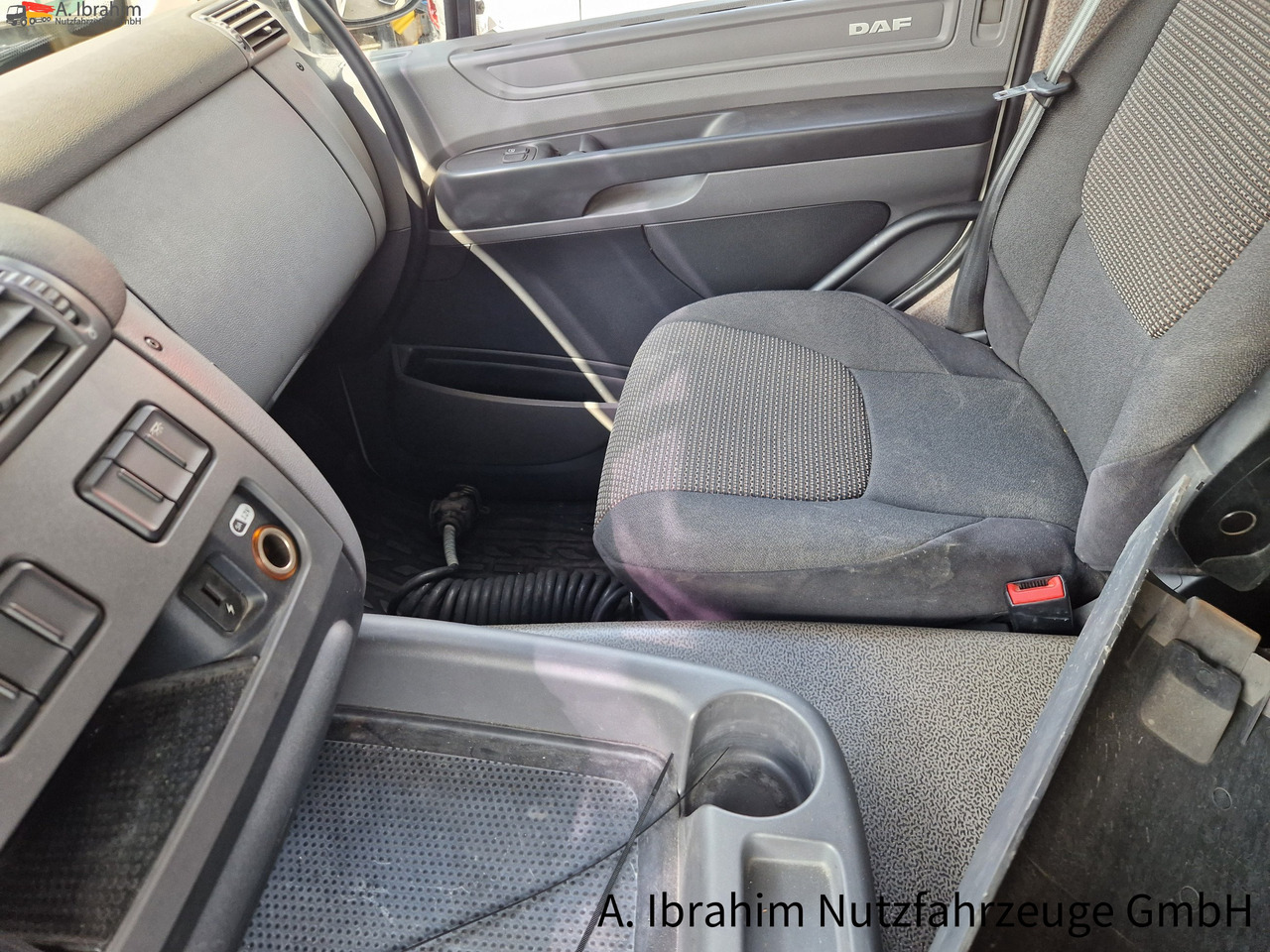 Daf CF 400 FT PTO für Kompressor Standklima, fehlerfrei - Cabeza tractora: foto 4 Daf CF 400 FT PTO für Kompressor Standklima, fehlerfrei - Cabeza tractora: foto 4