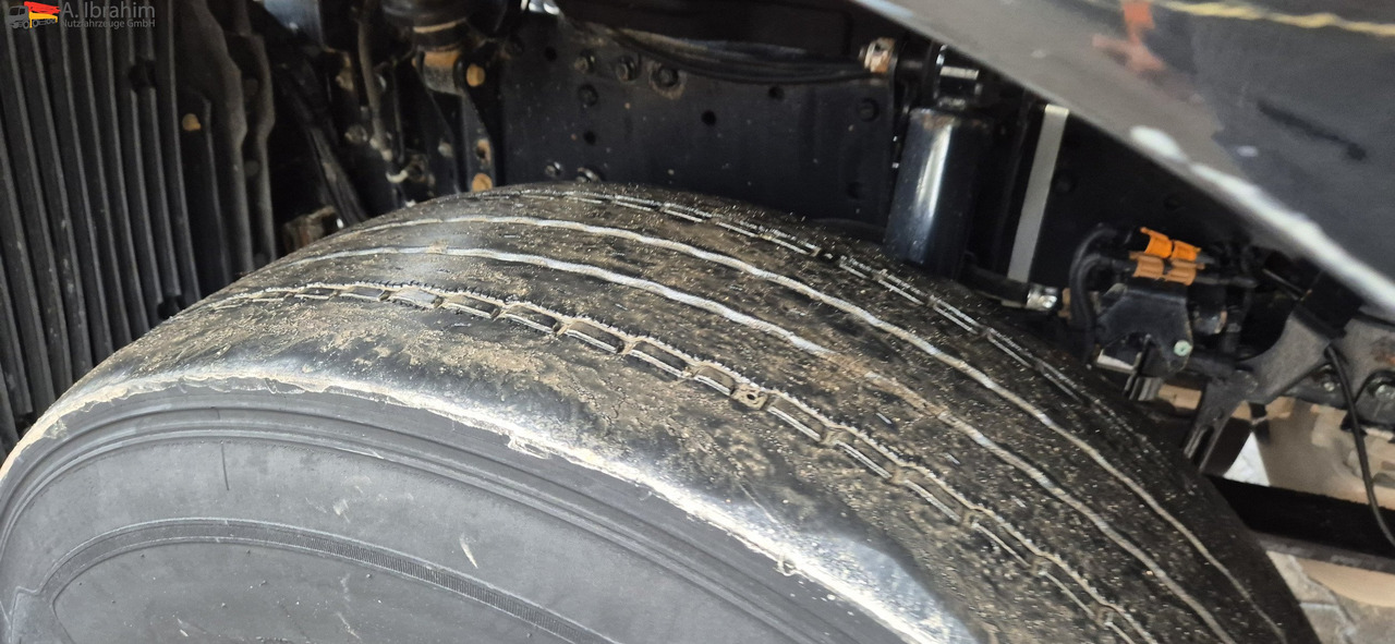 MAN TGX 18.400 Retarder, Klima, Kipphydraulik - Cabeza tractora: foto 3 MAN TGX 18.400 Retarder, Klima, Kipphydraulik - Cabeza tractora: foto 3