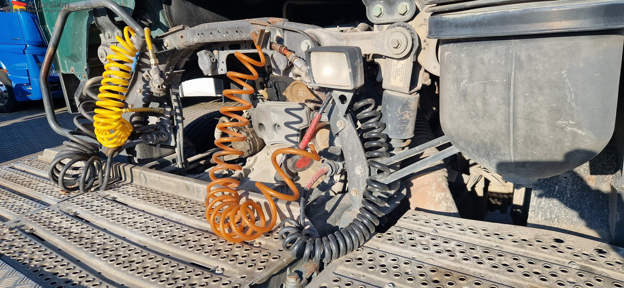 Mercedes-Benz 1840 Actros, 3x vorhanden, identisch - Cabeza tractora: foto 5 Mercedes-Benz 1840 Actros, 3x vorhanden, identisch - Cabeza tractora: foto 5