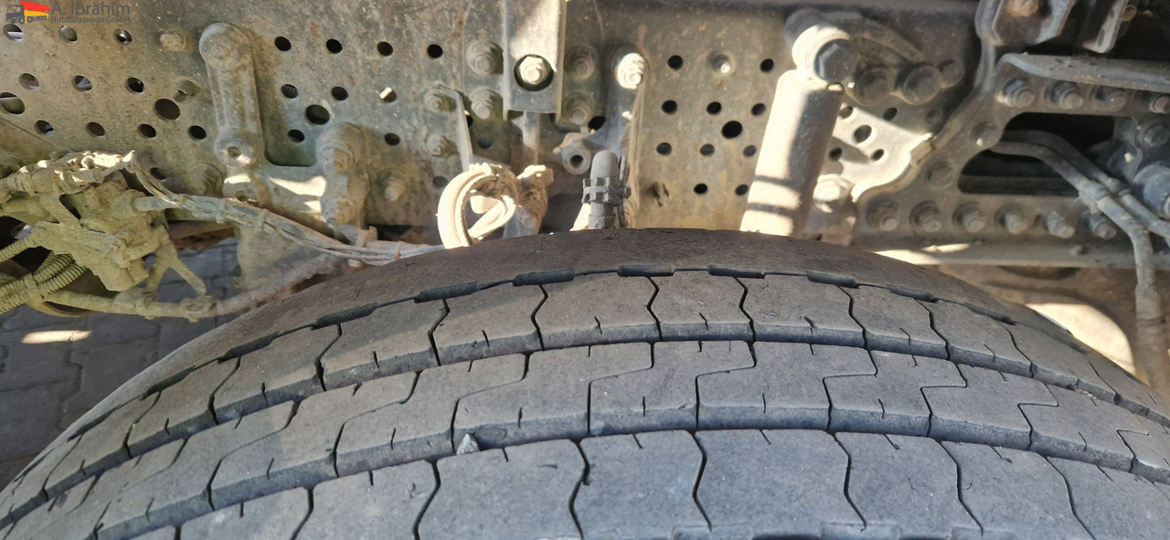 Mercedes-Benz 1840 Actros, 3x vorhanden, identisch - Cabeza tractora: foto 3 Mercedes-Benz 1840 Actros, 3x vorhanden, identisch - Cabeza tractora: foto 3