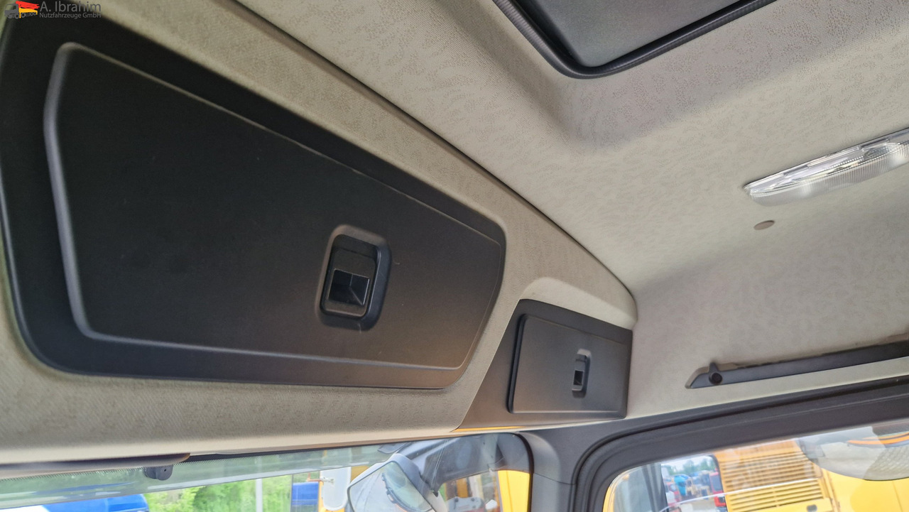 Mercedes-Benz 1840 Actros, 3x vorhanden, identisch deutsche Fahrzeuge einsatzbereit - Cabeza tractora: foto 2 Mercedes-Benz 1840 Actros, 3x vorhanden, identisch deutsche Fahrzeuge einsatzbereit - Cabeza tractora: foto 2