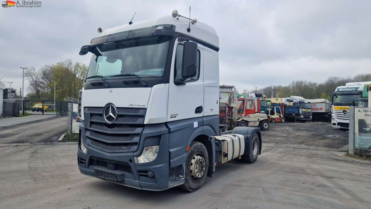 Mercedes-Benz 1845 Kipphydraulik - Cabeza tractora: foto 1 Mercedes-Benz 1845 Kipphydraulik - Cabeza tractora: foto 1