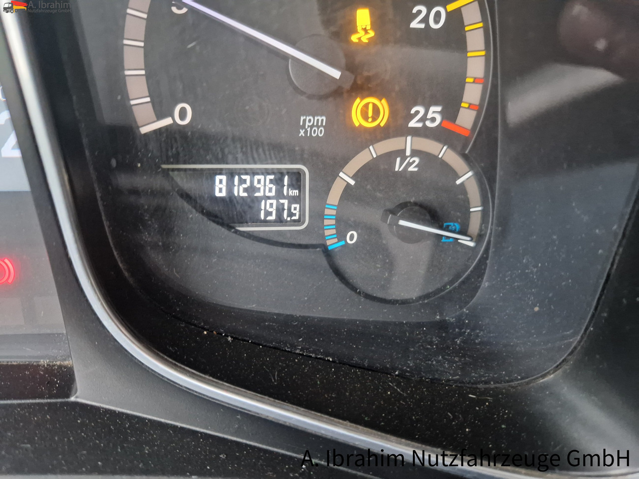 Mercedes-Benz 1845 Retarder Klima, Kühlschrank deutsches Fahrzeug - Cabeza tractora: foto 2 Mercedes-Benz 1845 Retarder Klima, Kühlschrank deutsches Fahrzeug - Cabeza tractora: foto 2