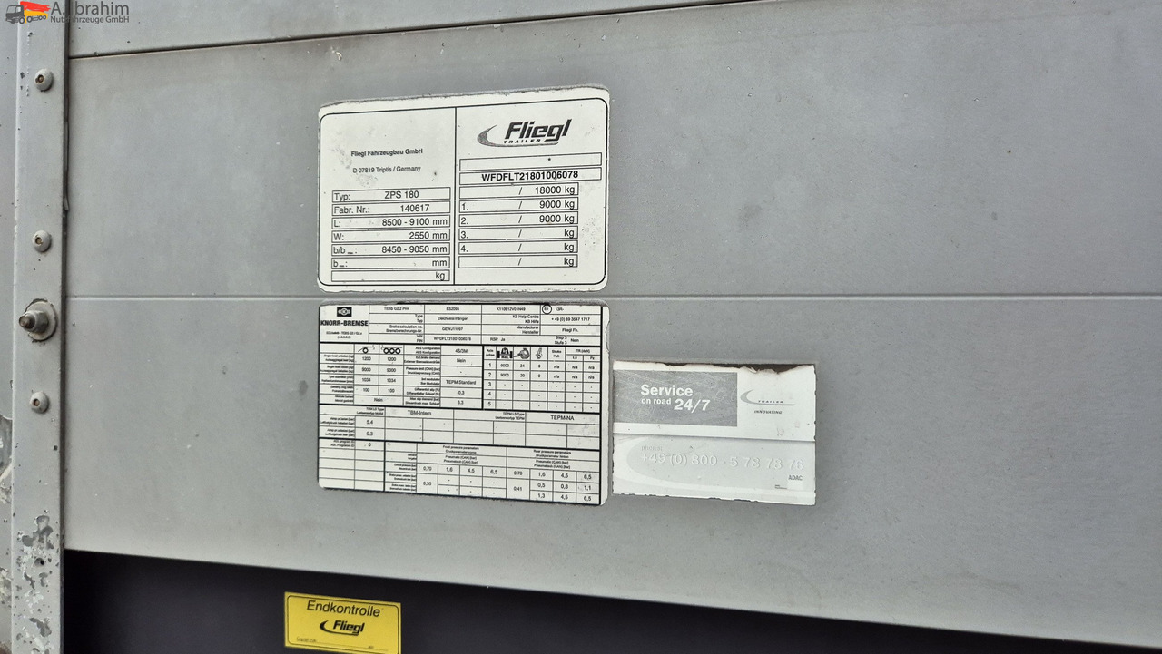 Fliegl Baustoffpritsche - Remolque plataforma/ Caja abierta: foto 2 Fliegl Baustoffpritsche - Remolque plataforma/ Caja abierta: foto 2