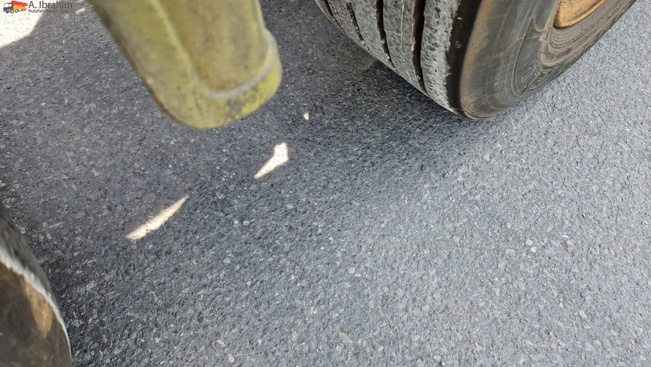 Krone SD Containerchassis 2x 20, 30, 40 ft deutscher Auflieger, ausziehbar - Portacontenedore/ Intercambiable semirremolque: foto 4 Krone SD Containerchassis 2x 20, 30, 40 ft deutscher Auflieger, ausziehbar - Portacontenedore/ Intercambiable semirremolque: foto 4