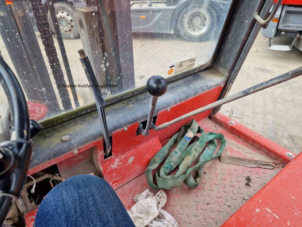 Linde H60 alt, aber läuft. 2x vorhanden, Tragfähigkeit 6000 kg - Carretilla elevadora diésel: foto 2 Linde H60 alt, aber läuft. 2x vorhanden, Tragfähigkeit 6000 kg - Carretilla elevadora diésel: foto 2