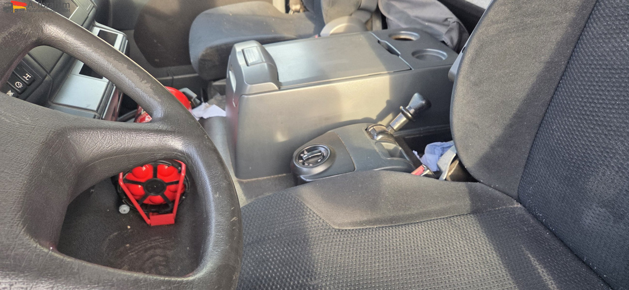 MAN TGM 18.290 Carrier Supra 950 U | LBW | 2 Kammer MT | Schneeketten - Frigorífico camión: foto 3 MAN TGM 18.290 Carrier Supra 950 U | LBW | 2 Kammer MT | Schneeketten - Frigorífico camión: foto 3