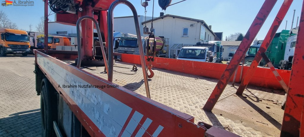 Mercedes-Benz 1722 Dachdeckerkran Cormach 30000 TECH, - Camión grúa, Camión caja abierta: foto 2 Mercedes-Benz 1722 Dachdeckerkran Cormach 30000 TECH, - Camión grúa, Camión caja abierta: foto 2