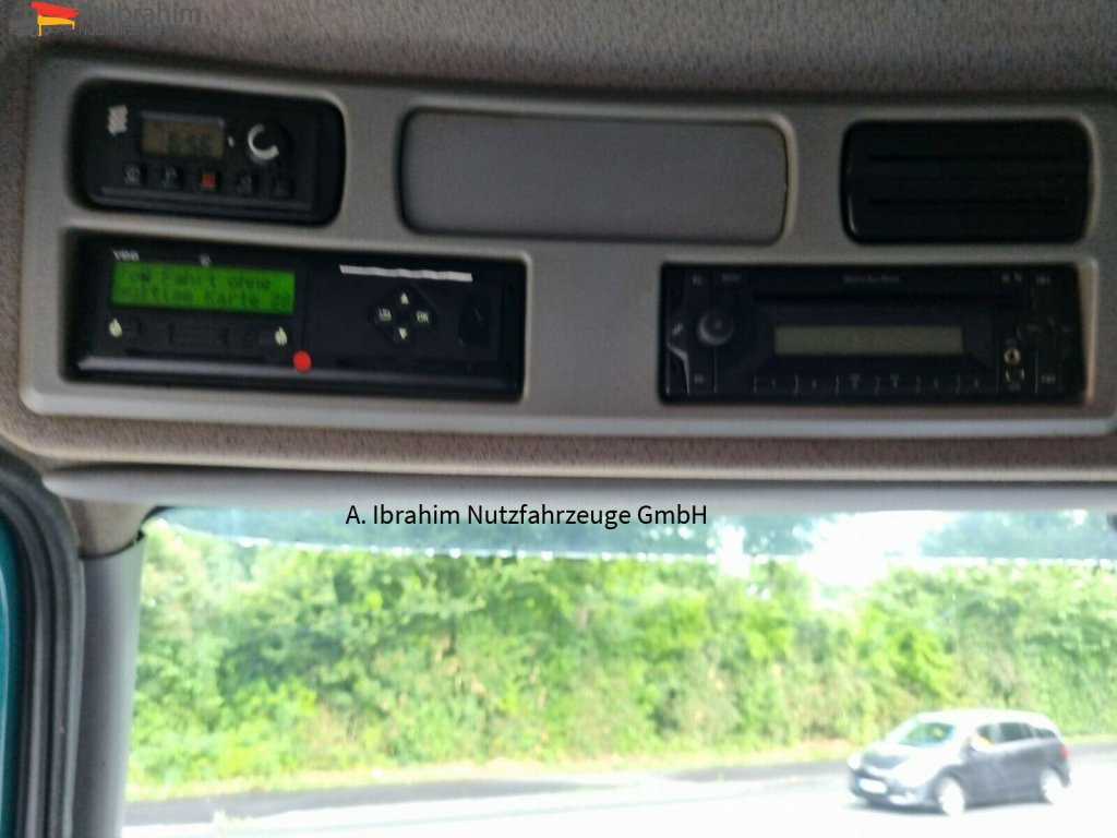 Mercedes-Benz 1824 DB 1824 Kipphydraulik, Kran MKG - Volquete camión, Camión grúa: foto 5 Mercedes-Benz 1824 DB 1824 Kipphydraulik, Kran MKG - Volquete camión, Camión grúa: foto 5