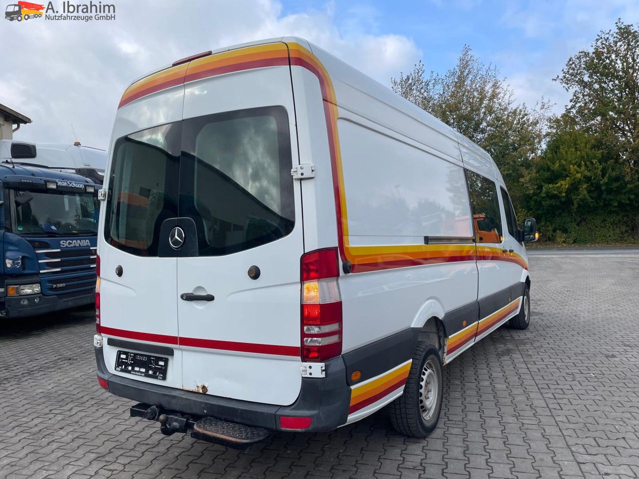 Furgón Mercedes-Benz Sprinter 319 CDI | 15 m³ | V6 | 4.5 m Radstand: foto 10 Furgón Mercedes-Benz Sprinter 319 CDI | 15 m³ | V6 | 4.5 m Radstand: foto 10