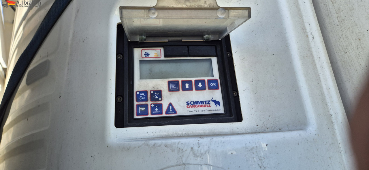 Schmitz SKO 24 Stirnwandschaden, voll fahrbereit Schmitz Kühlaggregat - Frigorífico semirremolque: foto 3 Schmitz SKO 24 Stirnwandschaden, voll fahrbereit Schmitz Kühlaggregat - Frigorífico semirremolque: foto 3