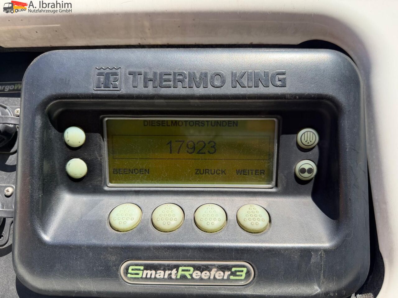 Schmitz SKO 24 Thermoking SLX300 Liftachse Scheibenbremse - Frigorífico semirremolque: foto 3 Schmitz SKO 24 Thermoking SLX300 Liftachse Scheibenbremse - Frigorífico semirremolque: foto 3