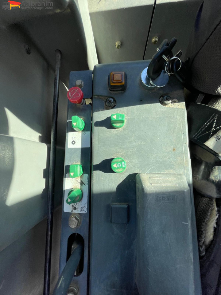 Takeuchi TB 1140 14 Ton | Schnellwechsler | Schwenkfunktion | Klima | 5x Löffel | Radio - Excavadora de cadenas: foto 3 Takeuchi TB 1140 14 Ton | Schnellwechsler | Schwenkfunktion | Klima | 5x Löffel | Radio - Excavadora de cadenas: foto 3