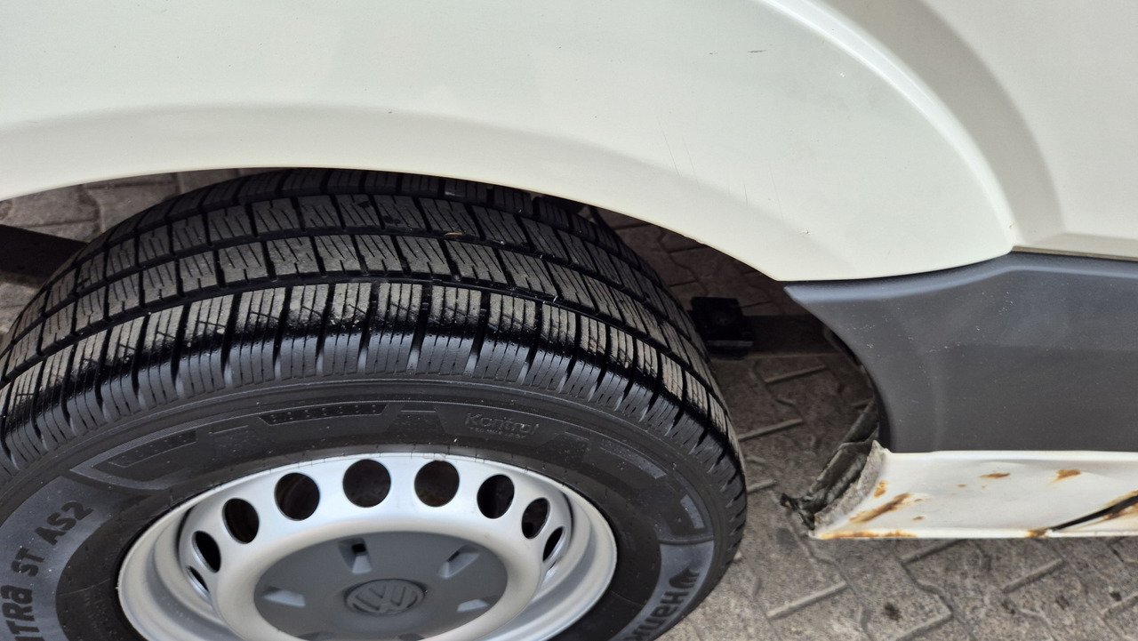 Leasing financiero de VW Crafter 2.5 Diesel Rost ja, technisch super, HU neu 01 2025 leasing VW Crafter 2.5 Diesel Rost ja, technisch super, HU neu 01 2025: foto 7