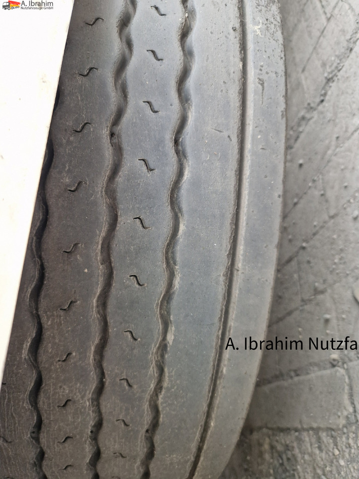 Wellmeyer TK018 Durchlader Frigoblock Zustand sauber, Durchlader, Portaltüren - Frigorífico remolque: foto 4 Wellmeyer TK018 Durchlader Frigoblock Zustand sauber, Durchlader, Portaltüren - Frigorífico remolque: foto 4