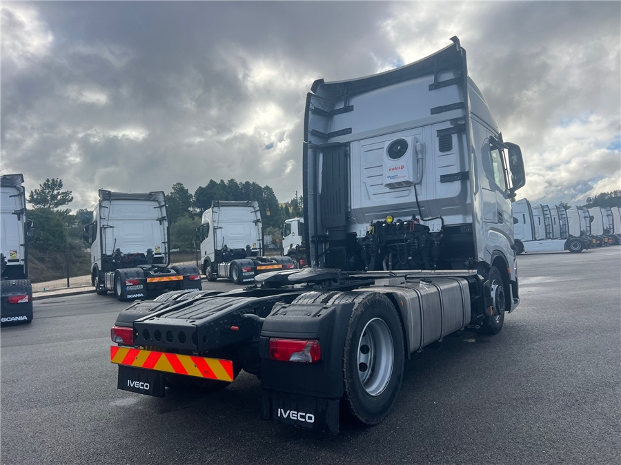 Iveco S-WAY 500 - Cabeza tractora: foto 4 Iveco S-WAY 500 - Cabeza tractora: foto 4