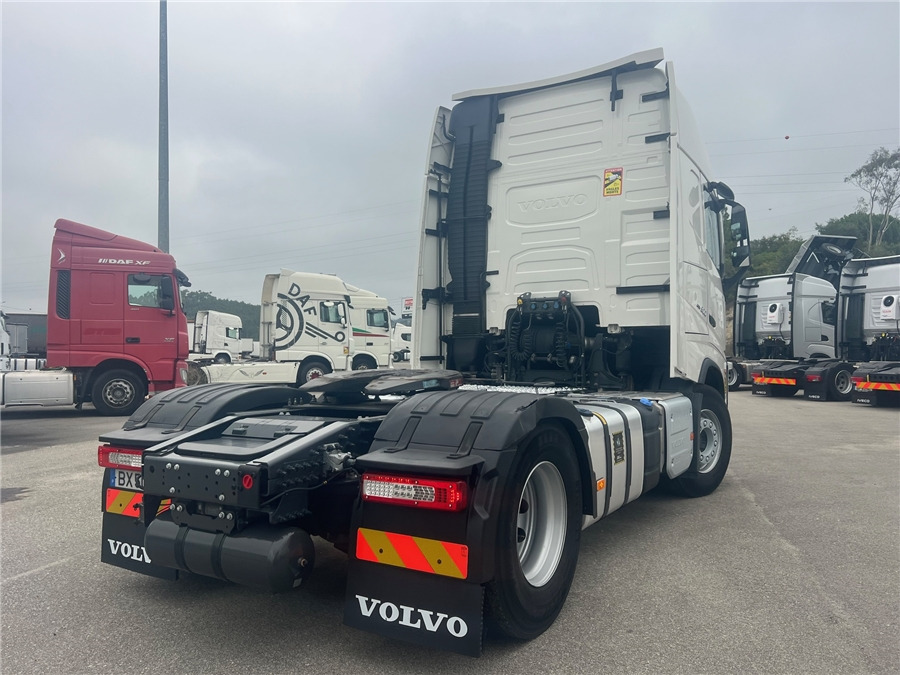Volvo FH500 / RETARDER / BJ2021 - Cabeza tractora: foto 4 Volvo FH500 / RETARDER / BJ2021 - Cabeza tractora: foto 4