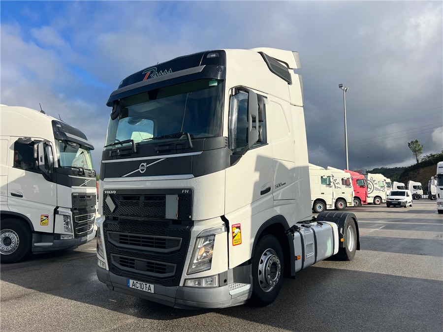 Volvo FH500 / RETARDER / IPARKCOOL - Cabeza tractora: foto 1 Volvo FH500 / RETARDER / IPARKCOOL - Cabeza tractora: foto 1