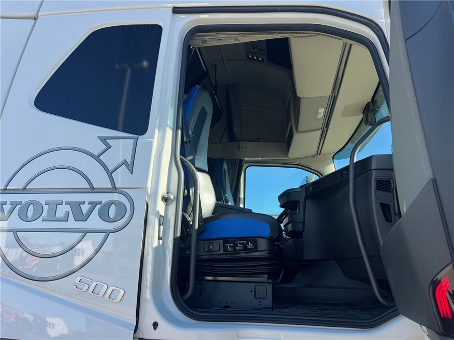 Leasing financiero de Volvo FH500/RETARDER/PCOOL leasing Volvo FH500/RETARDER/PCOOL: foto 12